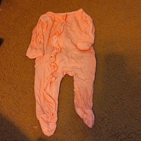 Little Buggins Newborn Sleeper - Picture 1 of 3